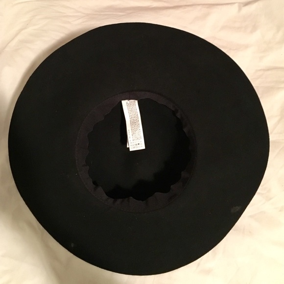 Black Hat - Picture 6 of 6